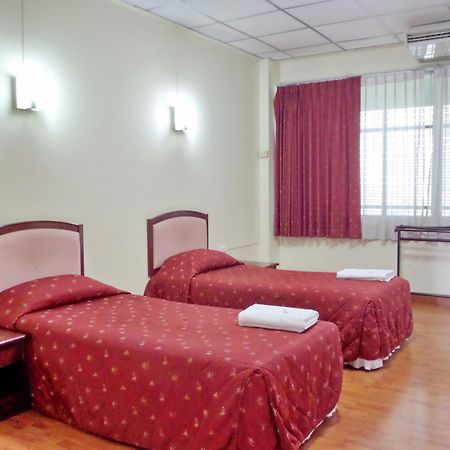 Coop Dopa Hostel Bangkok Ngoại thất bức ảnh
